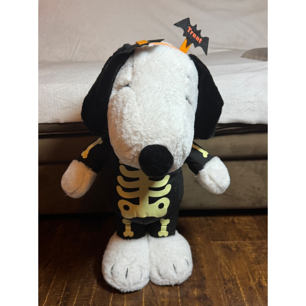 Snoopy Halloween Neon Glow Skeleton Door Greeter -‎ 21" Tall - DanDee 2023